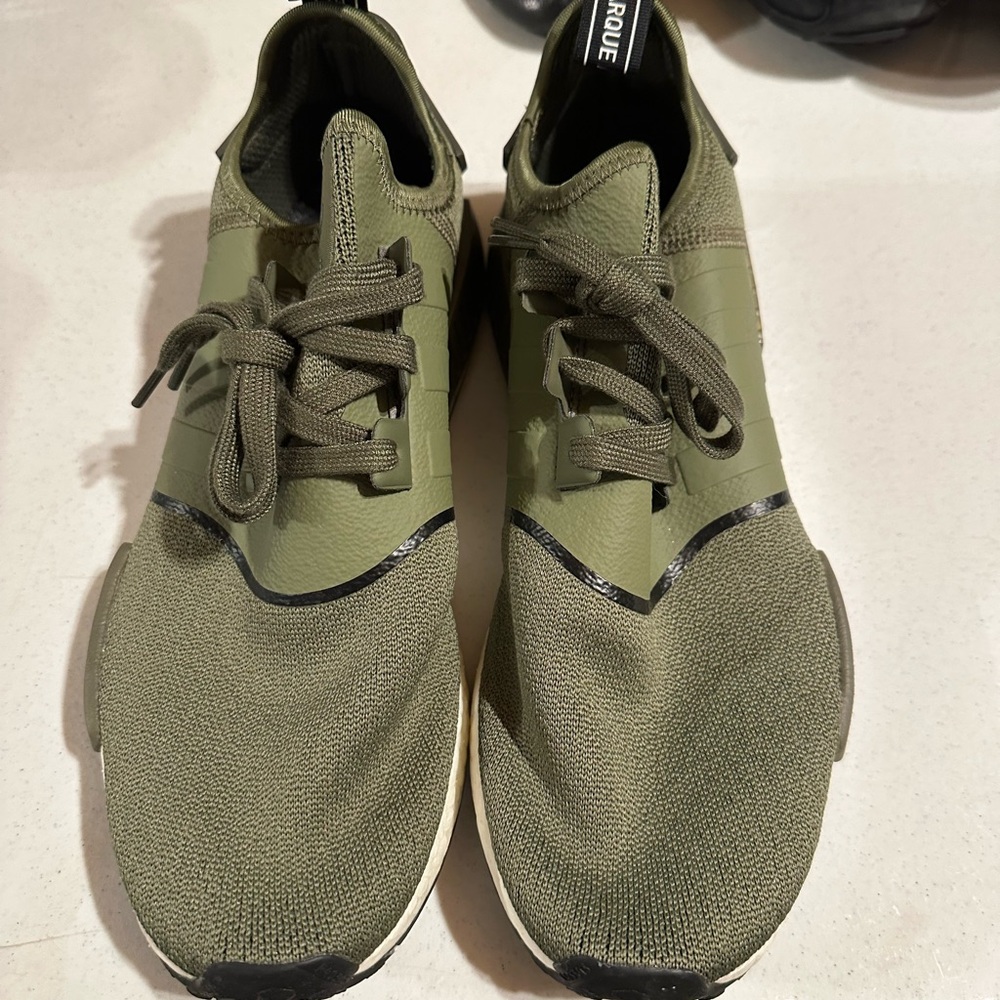 Mens Adidas Shoes Size 12